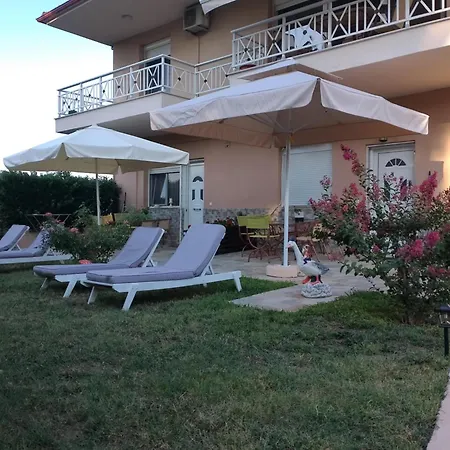 Daire Alexandra's Garden Paliouri