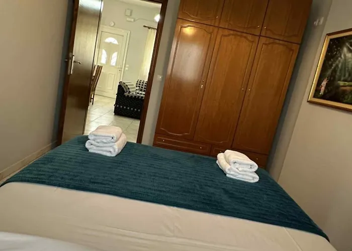 Alexandra's Garden Апартаменты *