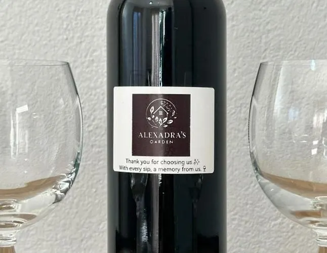 Alexandra's Garden Апартаменты Палиури