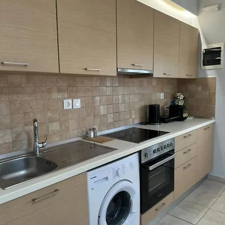 Alexandra's Garden Paliouri