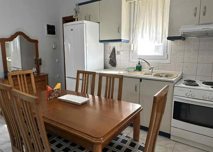 Alexandra's Garden * Paliouri