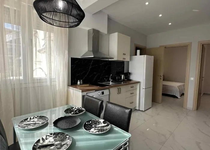 Alexandra's Garden *